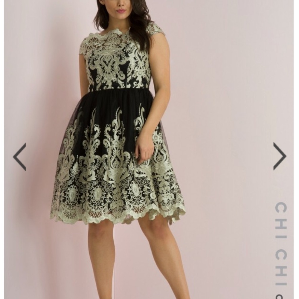 CHI CHI CURVE CLARA DRESS